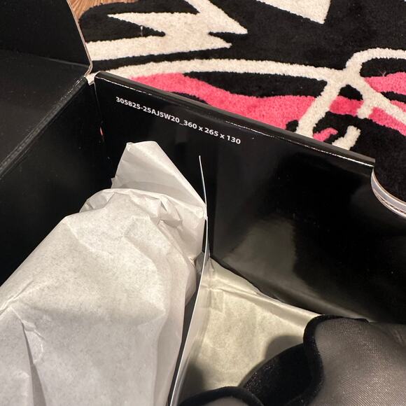 Jordan 5 Retro Wings (2025) - Women’s Size 12 - Rare - Brand New - Picture 11 of 11